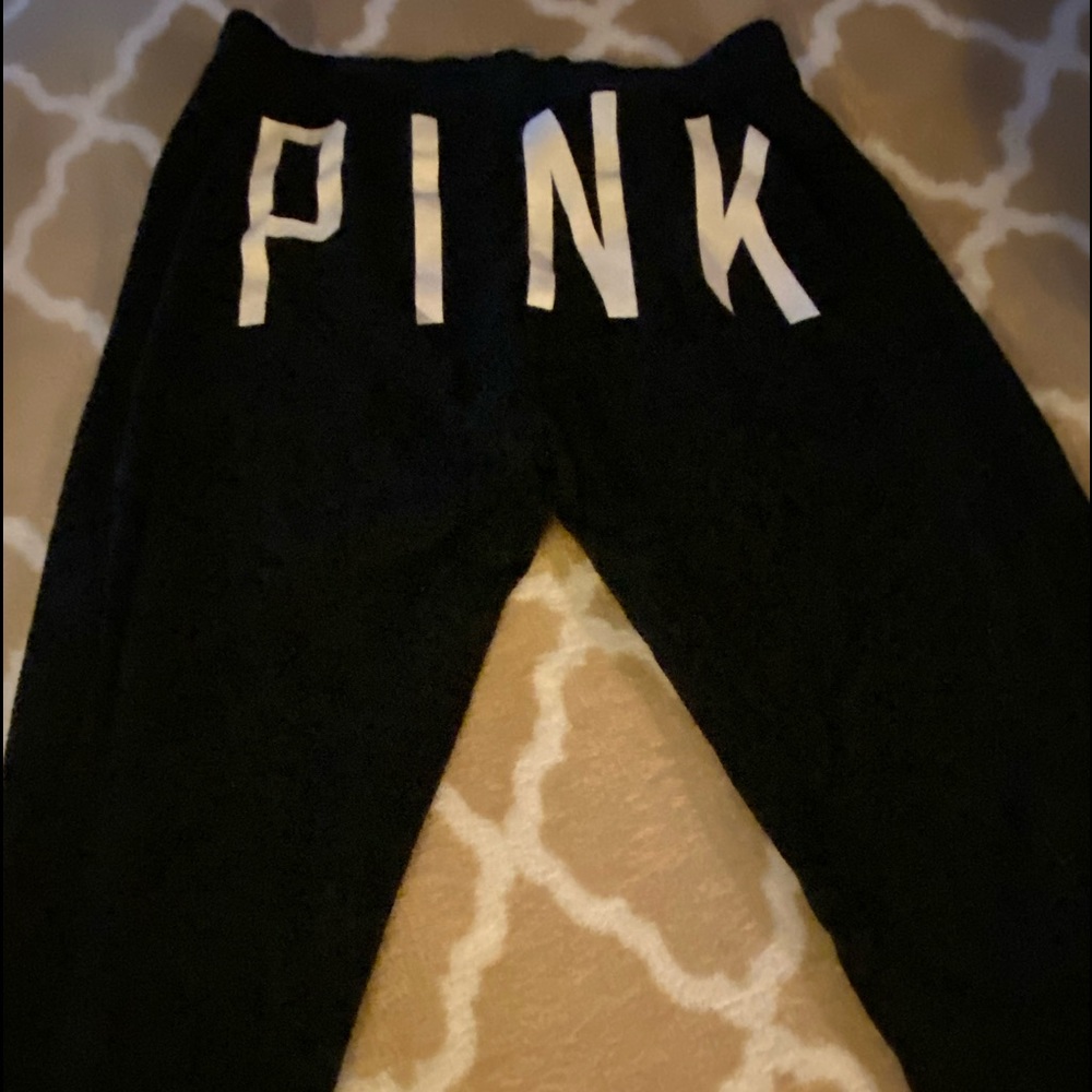 Black VS Pink long john material leggings